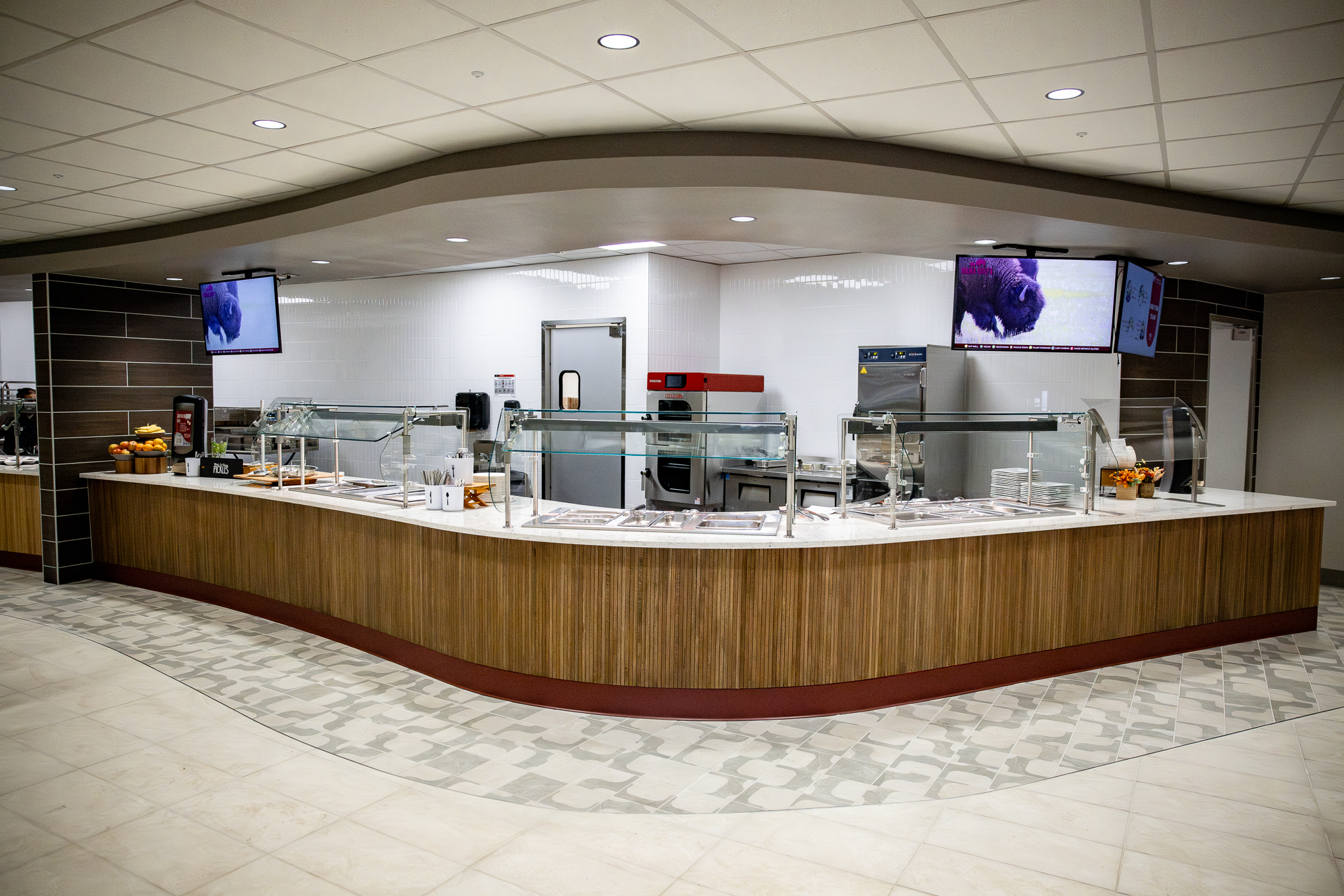 Cafeteria food options 2